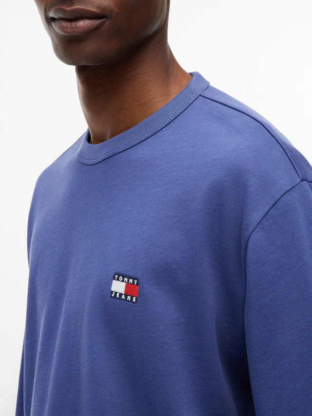 Tommy Jeans Langarmshirt »TJM REG BADGE TEE LS EXT«