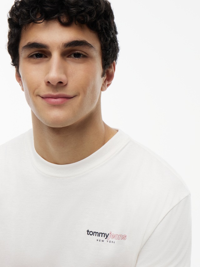 Tommy Jeans T-Shirt »TJM REGULAR DNA GRAPHIC SHORT SLEEVE EXT« Regular fit mit Backprint, Rundhals