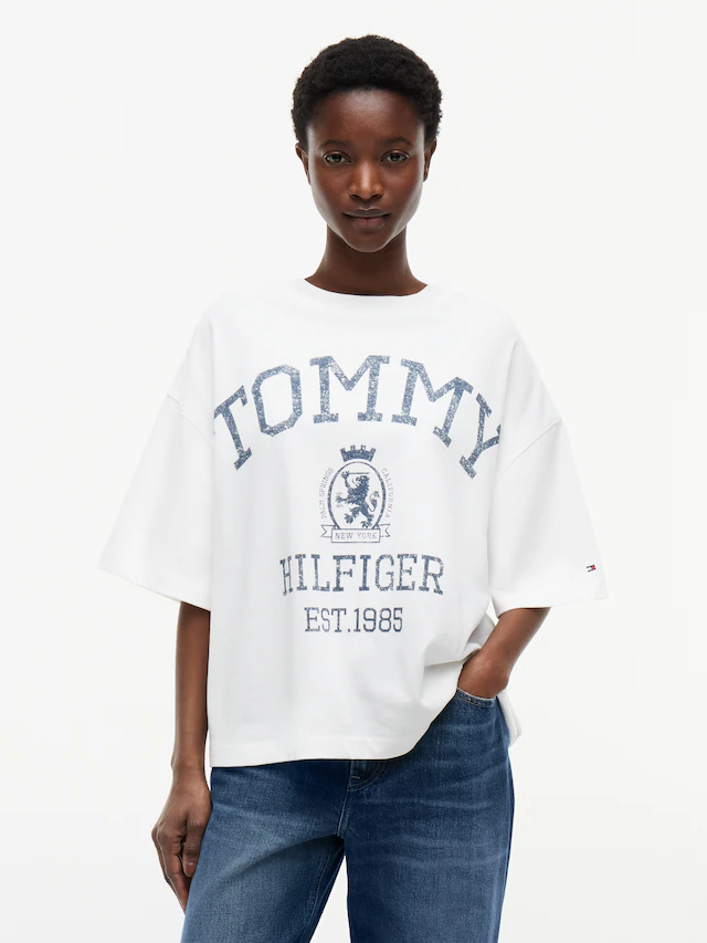 Tommy Hilfiger Kurzarmshirt »VARSITY CREST RLX SS T-SHIRT« Baumwolle, relaxed fit, Logoprint