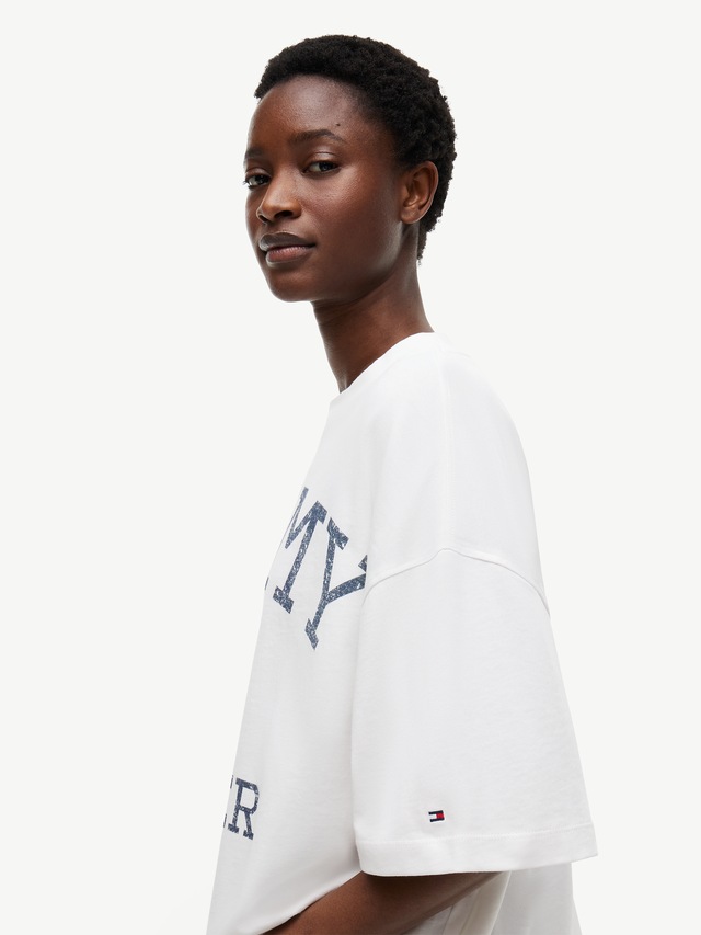 Tommy Hilfiger Kurzarmshirt »VARSITY CREST RLX SS T-SHIRT« Baumwolle, relaxed fit, Logoprint