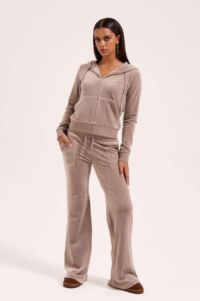 Juicy Couture Sweathose »LAYLA LOW RISE POCKETED FLARE PANT. Damen« Trainingshose Damen, Sweathose, Velour, Jogginghose mit Glitzer, Sale