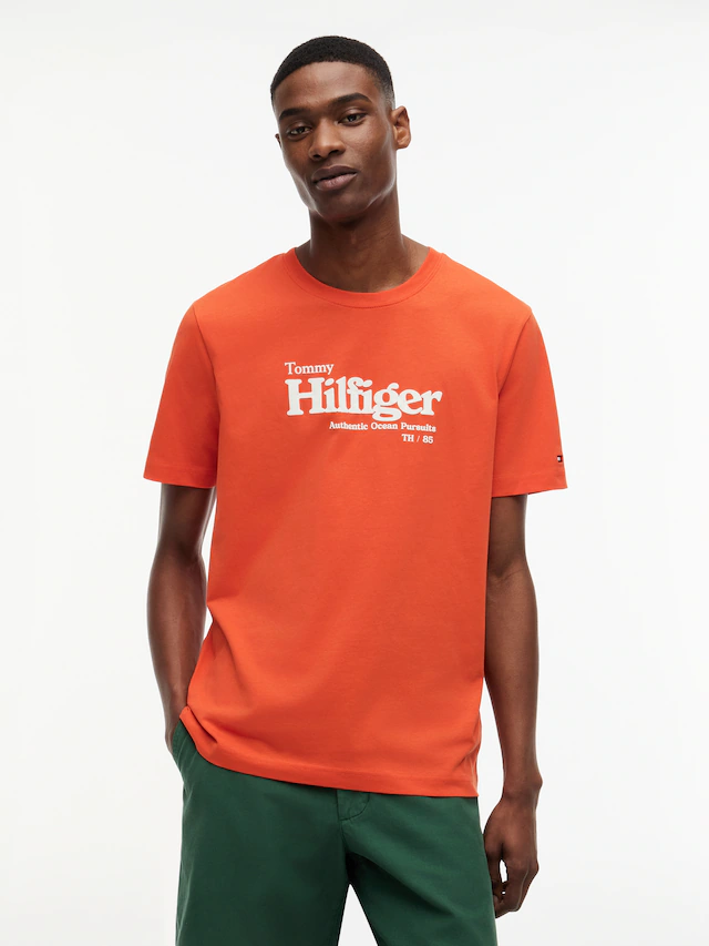 Tommy Hilfiger T-Shirt »NAUTICAL CHEST GRAPHIC REGULAR«