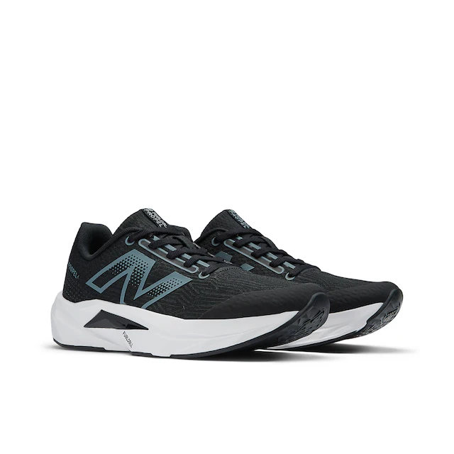 New Balance Laufschuh »FC PROPEL« mit Gummilaufsohle
