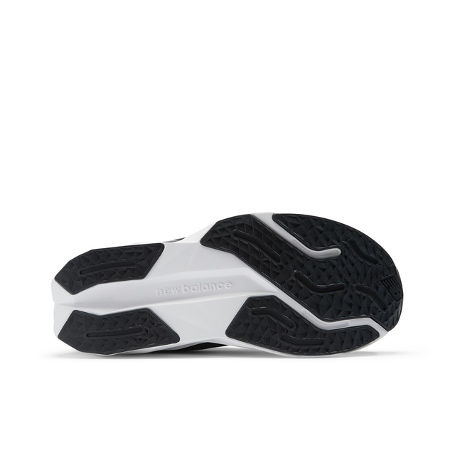 New Balance Laufschuh »FC PROPEL« mit Gummilaufsohle