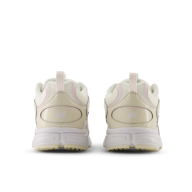 New Balance Sneaker »408« inspiriert vom Design des New Balance 530 und 740
