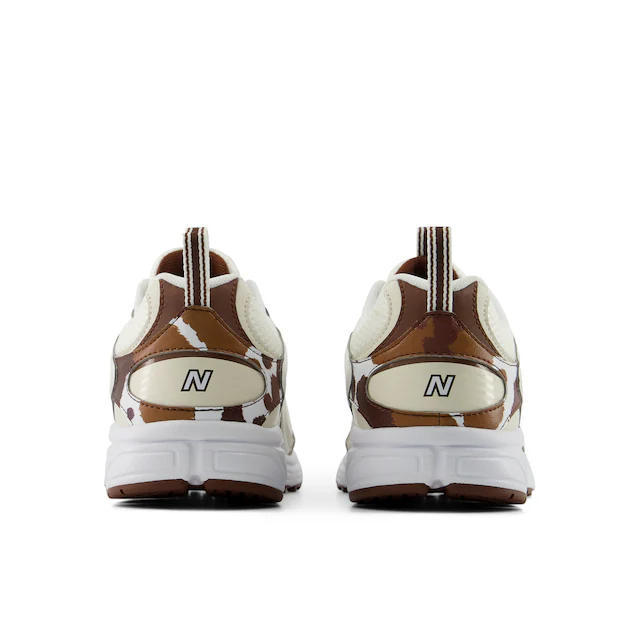 New Balance Sneaker »408« inspiriert vom Design des New Balance 530 und 740