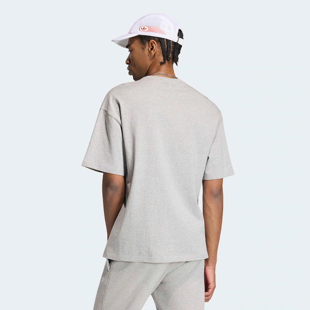 adidas Originals T-Shirt »TREFOIL ESSENTIALS, LOCKER GESCHNITTEN« für Erwachsene, mit Rundhalsausschnitt, ohne Verschluss, aus Baumwolle