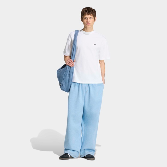 adidas Originals T-Shirt »TREFOIL ESSENTIALS, LOCKER GESCHNITTEN« für Erwachsene, mit Rundhalsausschnitt, ohne Verschluss, aus Baumwolle