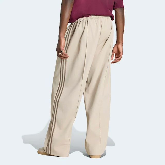 adidas Originals Sporthose »OS TP« mit normal-weiter Passform, lange Hose, aus Baumwolle und Polyester