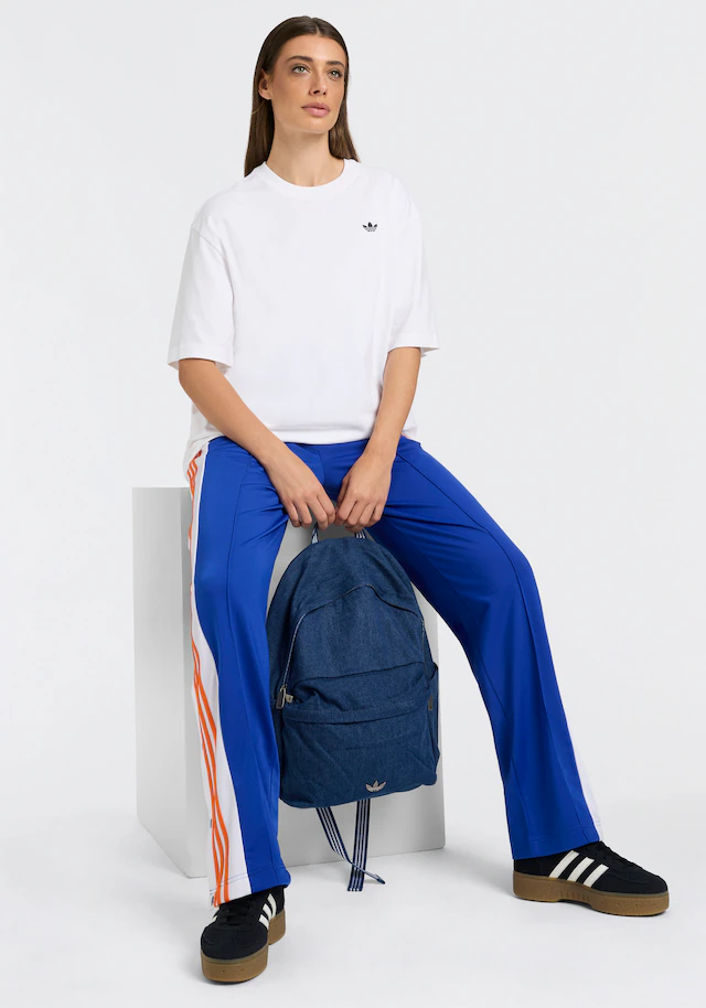 adidas Originals T-Shirt »ESS TEE OS« für Erwachsene, mit Kurzarm, ohne Verschluss