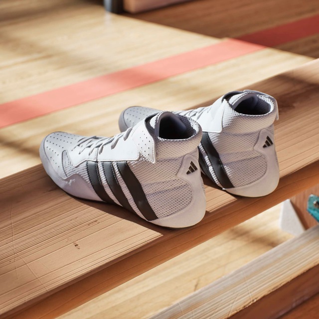 adidas Performance Trainingsschuh »HVC PLUS« Ringerschuh