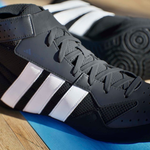 adidas Performance Trainingsschuh »HVC PLUS« Ringerschuh