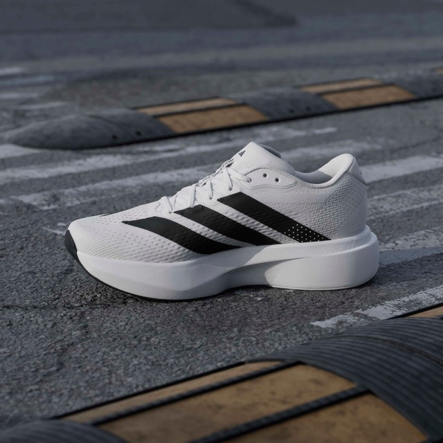 adidas Performance Laufschuh »ADIZERO PACER« inspiriert vom Design des adizero Evo SL
