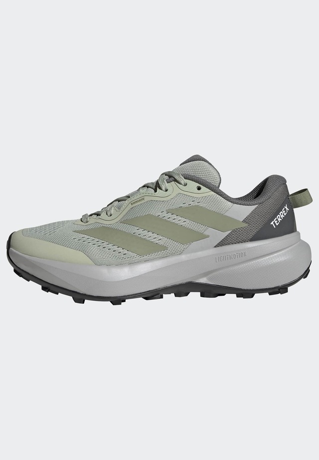 adidas TERREX Trailrunningschuh »TRACEFINDER PLUS« für mehr Grip