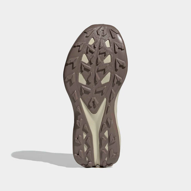 adidas TERREX Trailrunningschuh »TRACEFINDER PLUS« für mehr Grip