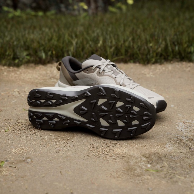 adidas TERREX Trailrunningschuh »TRACEFINDER PLUS« für mehr Grip