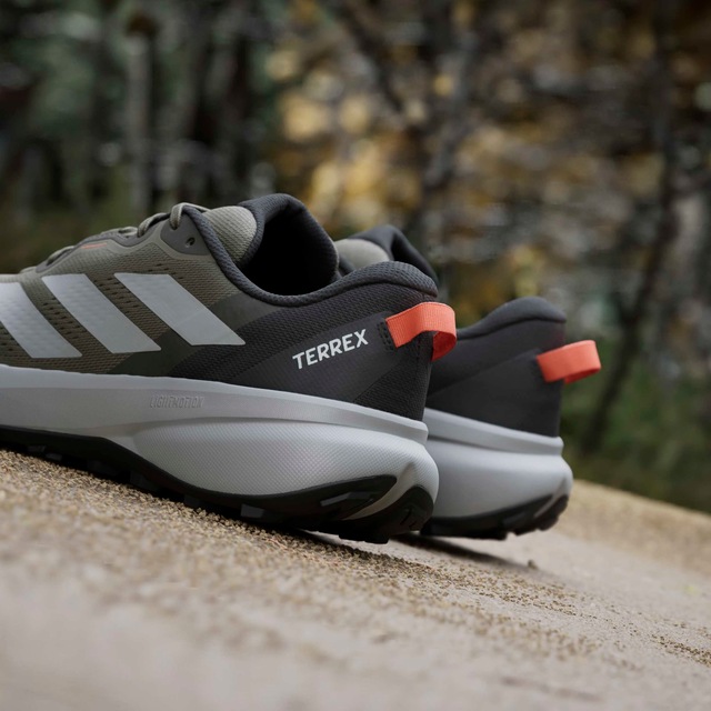 adidas TERREX Trailrunningschuh »TRACEFINDER PLUS« für mehr Grip