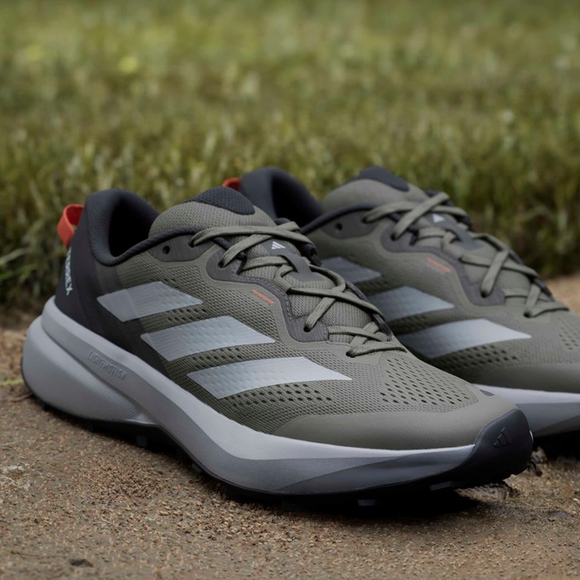 adidas TERREX Trailrunningschuh »TRACEFINDER PLUS« für mehr Grip