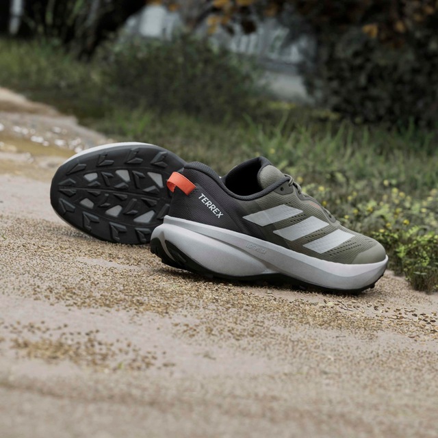 adidas TERREX Trailrunningschuh »TRACEFINDER PLUS« für mehr Grip