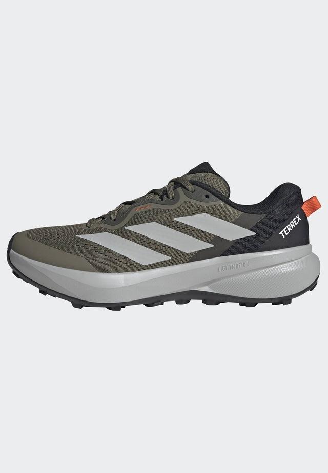 adidas TERREX Trailrunningschuh »TRACEFINDER PLUS« für mehr Grip