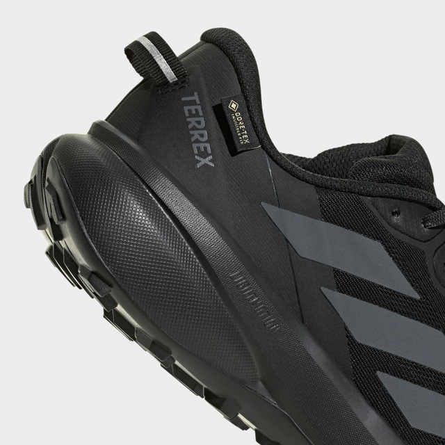 adidas TERREX Trailrunningschuh »TRACEFINDER PLUS GORE-TEX« wasserdicht