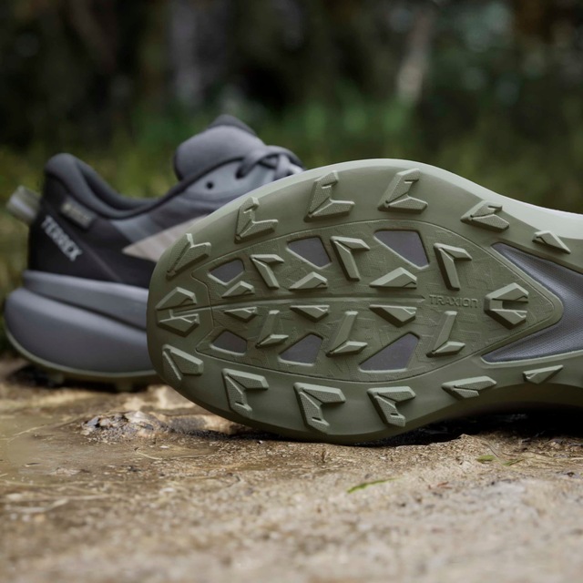 adidas TERREX Trailrunningschuh »TRACEFINDER PLUS GORE-TEX« wasserdicht
