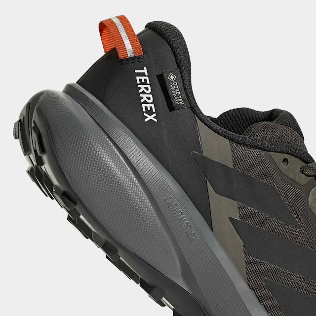 adidas TERREX Trailrunningschuh »TRACEFINDER PLUS GORE-TEX« wasserdicht