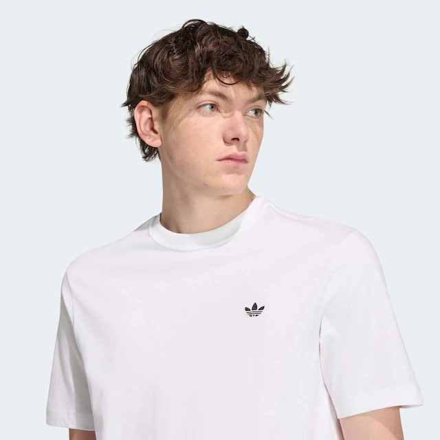 adidas Originals T-Shirt »TREFOIL ESSENTIALS« mit Rundhalsausschnitt, ohne Verschluss, aus Baumwolle
