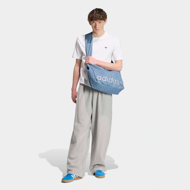 adidas Originals T-Shirt »TREFOIL ESSENTIALS« mit Rundhalsausschnitt, ohne Verschluss, aus Baumwolle