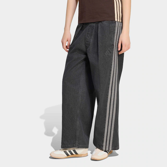 adidas Sportswear Sporthose »STADIUM, LOCKERE PASSFORM, VERWASCHENE OPTIK« mit lockerer Passform, aus Baumwolle