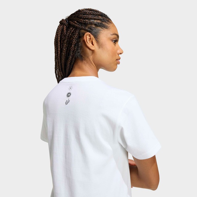 adidas Sportswear T-Shirt »GRAPHIC MIT ANIMALPRINT« mit Rundhalsausschnitt, ohne Verschluss, sportlicher Stil