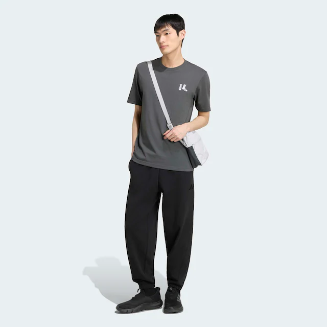 adidas Sportswear T-Shirt »GRAFIK, SOMMERLICHE STICKEREI« mit Rundhalsausschnitt, ohne Verschluss, sportlicher Stil