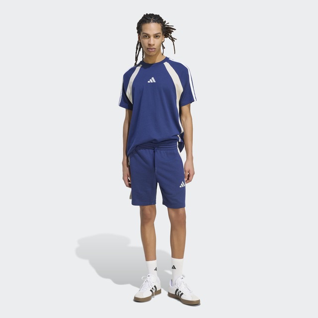 adidas Sportswear Shorts »SEASONAL ESSENTIALS FLEECE-, COLOURBLOCKING« ohne Verschluss, aus Baumwolle, Polyester und Viskose, normale Weite