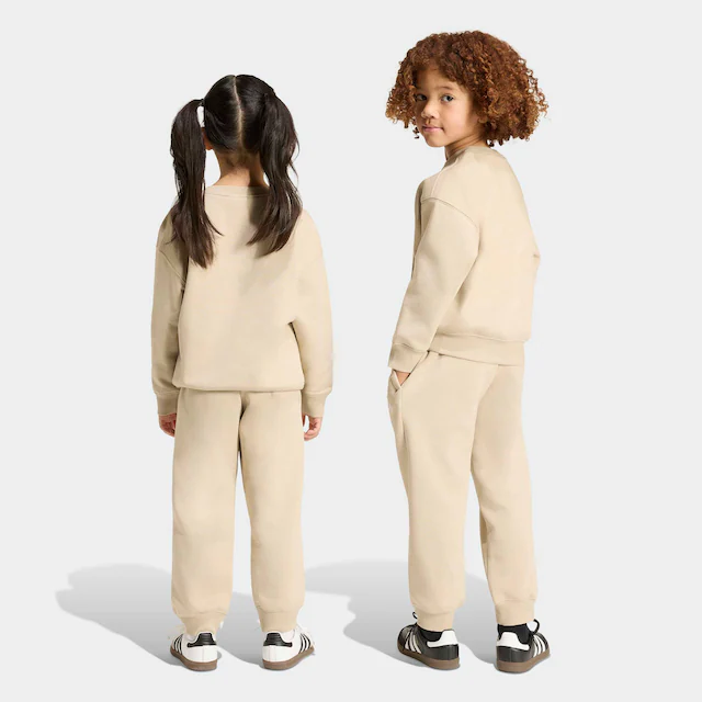 adidas Originals »MIT RUNDHALSAUSSCHNITT, LOCKER GESCHNITTEN« 2 für Kinder, zweiteiliges Set, aus Baumwolle