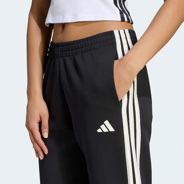 adidas Sportswear Sporthose »STADIUM 3-STREIFEN REGULAR« für Erwachsene, mit Kordelverschluss, normal-weite Passform