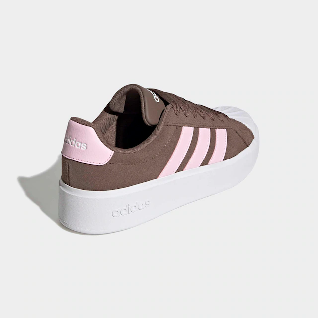 adidas Sportswear Plateausneaker »STREETTALK BOLD« inspiriert vom Design des adidas Superstar, mit Leo Print