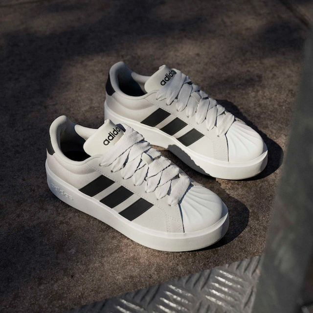adidas Sportswear Plateausneaker »STREETTALK BOLD« inspiriert vom Design des adidas Superstar, mit Leo Print