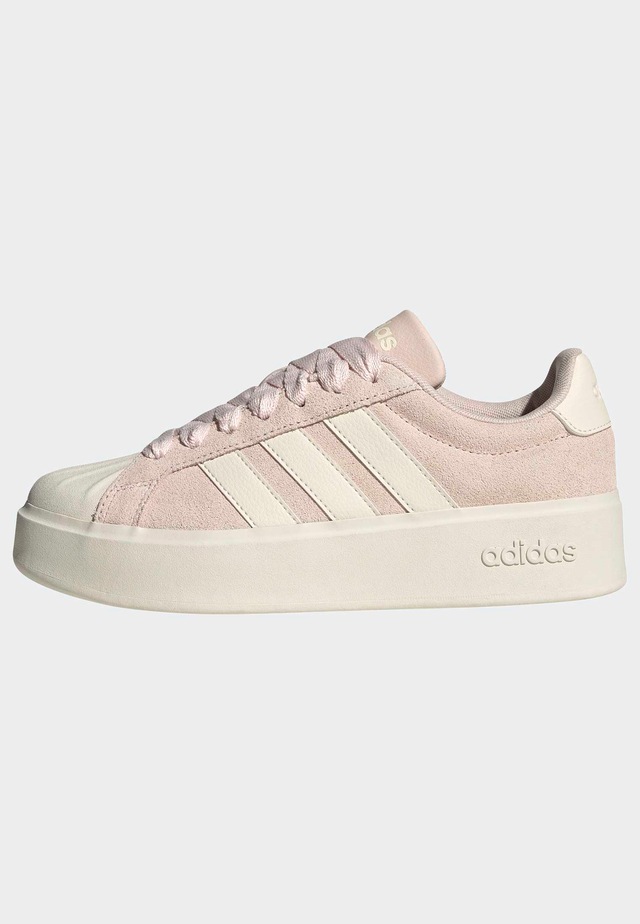 adidas Sportswear Plateausneaker »STREETTALK BOLD« inspiriert vom Design des adidas Superstar, mit Leo Print