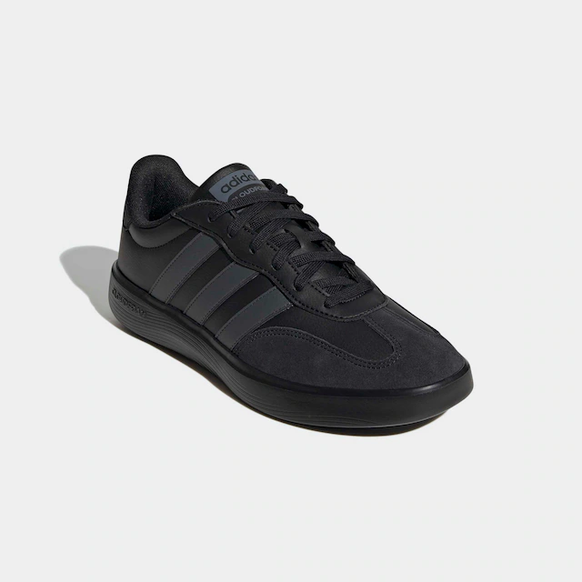 adidas Sportswear Sneaker »BARREDA« sehr leichte und komfortable Sohle