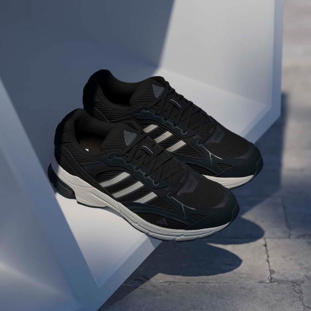 adidas Sportswear Sneaker »SPIRITAIN 2000« inspiriert vom Design des adistar control