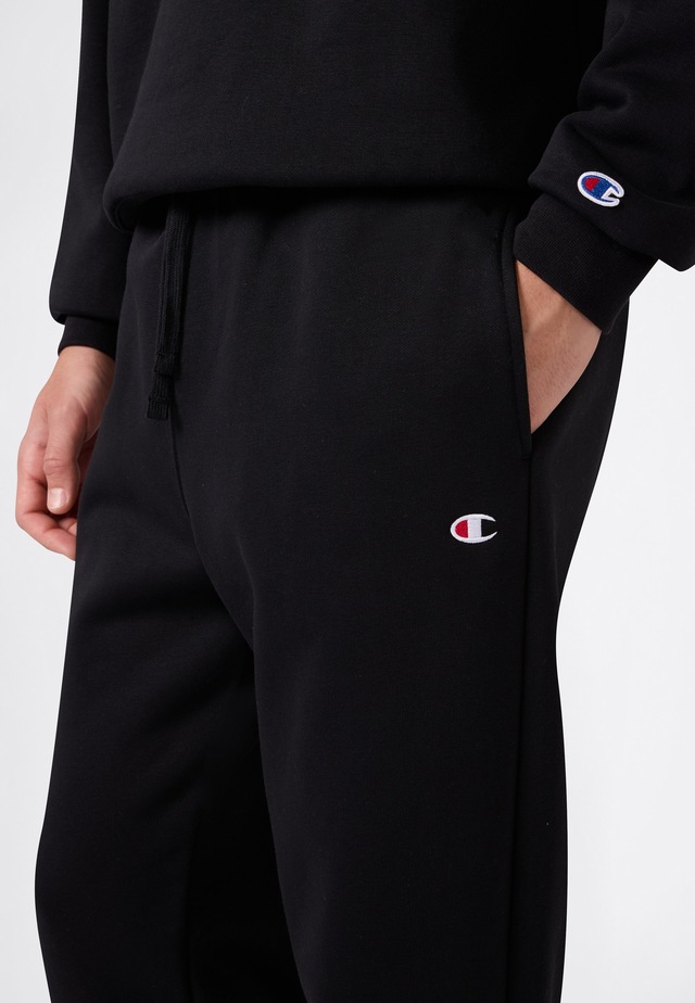 Champion Jogginghose »SPORTWEAR CUFFED PANTS Relax Fit« mit Bündchen am Bein, Relax Fit, aus Baumwolle und Polyester