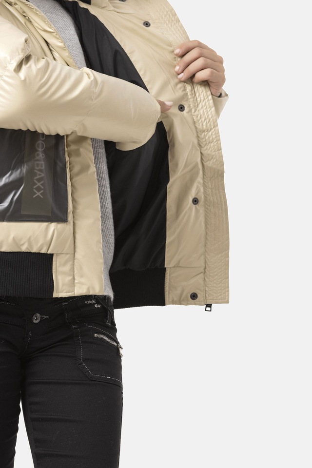 Cipo & Baxx Winterjacke »WM141« mit Kapuze Funktion trifft Stil für frostige Tage