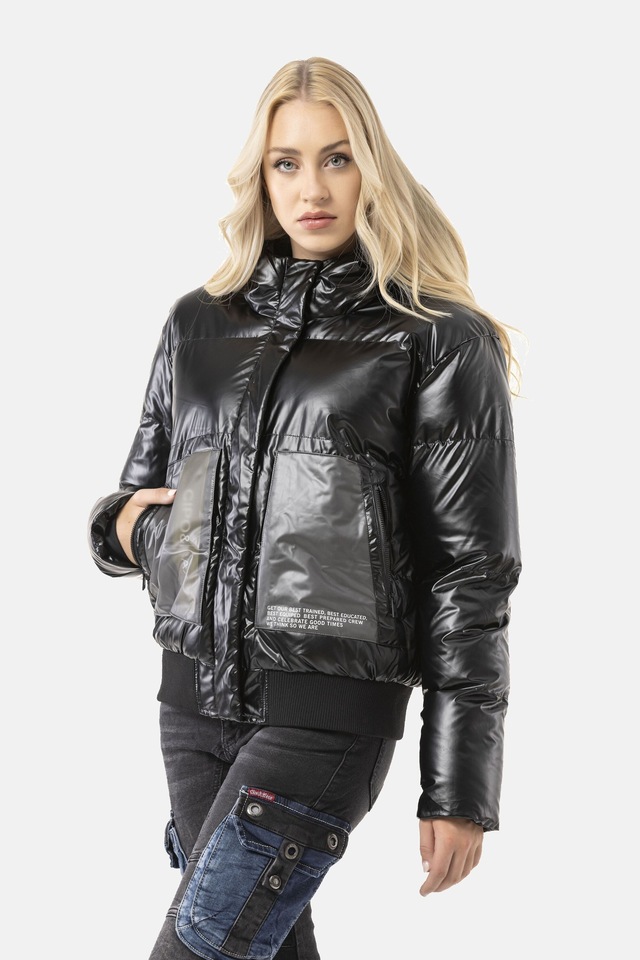 Cipo & Baxx Winterjacke »WM141« mit Kapuze Funktion trifft Stil für frostige Tage
