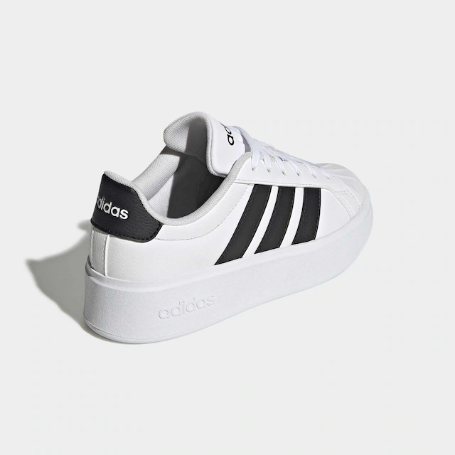 adidas Sportswear Plateausneaker »STREETTALK BOLD KIDS« inspiriert vom Design des adidas Superstar,für Kinder & Jugendliche