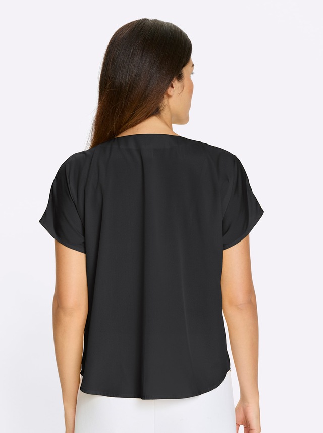 Classic Basics Schlupfbluse