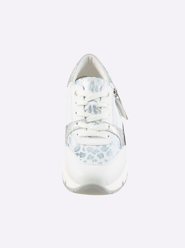 Casual Looks Sneaker