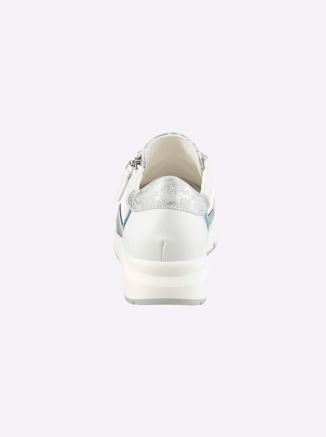 Casual Looks Sneaker