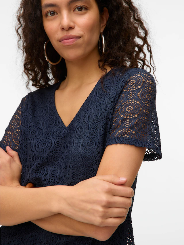 Vero Moda V-Shirt »VMMAYA SS V NECK TOP JRS« Materialmix, regular fit, Spitze