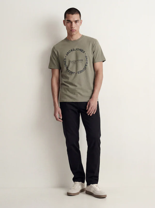 Jack & Jones T-Shirt »JJBENSON TEE SS CREW NECK« Baumwolle, regular fit