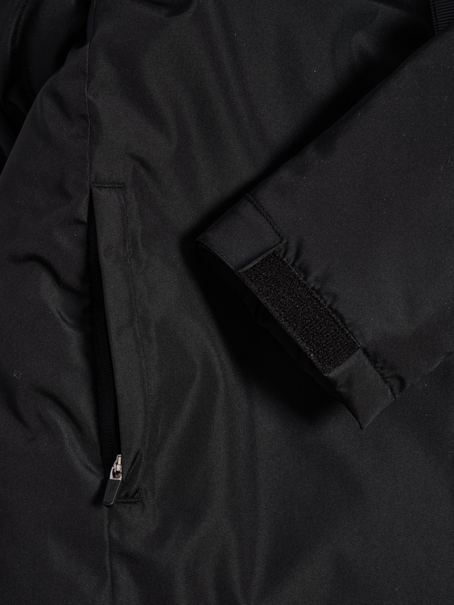 hummel Stadionjacke »HMLCORE 2.0 BENCH JACKET KIDS« für Kinder und Jugendliche, wärmend, für vor und nach dem Training